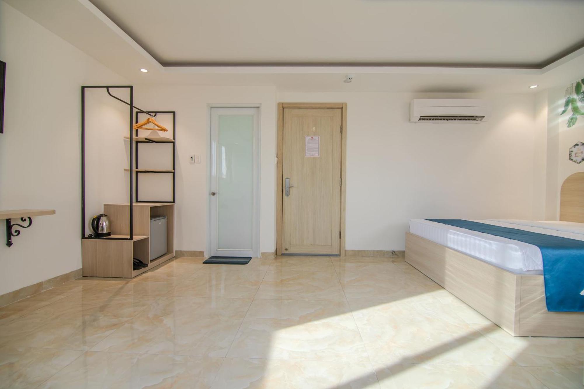 Bin Bin Hotel 3 - Near Sc Vivo City D7 Ho Chi Minh City Exterior photo